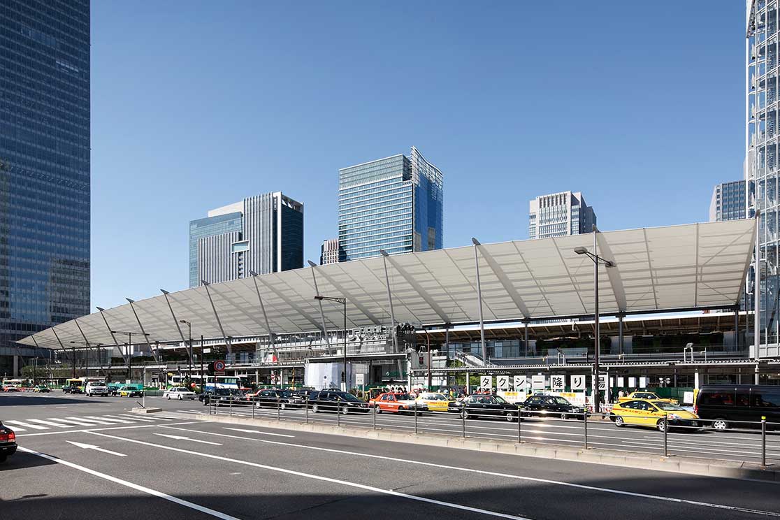 東京八重洲グランルーフ